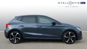 SPOTICAR Seat Ibiza 1.0 Tsi Fr Sport Euro 6 (s/s) 5dr Used Car - City Car Petrol Blue - Hatfield - 1200578829_2