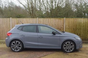 SPOTICAR Seat Ibiza 1.0 Tsi Anniversary Limited Edition Euro 6 (s/s) 5 Used Car - City Car Petrol Grey - St Leonards On Sea - 1200580586_4