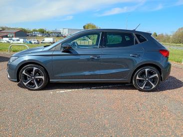 SPOTICAR Seat Ibiza 1.0 Tsi Fr Sport Euro 6 (s/s) 5dr Used Car - City Car Petrol Grey - Portadown - 1200601470_4