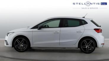 SPOTICAR Seat Ibiza 1.0 Tsi Fr Sport Euro 6 (s/s) 5dr Gpf Used Car - City Car Petrol White - Coventry - 1200604877_5