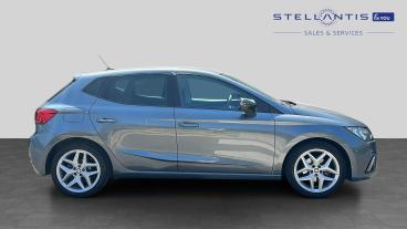 SPOTICAR Seat Ibiza 1.0 Tsi Fr Euro 6 (s/s) 5dr Used Car - City Car Petrol Grey - Bristol - 1200616886_2