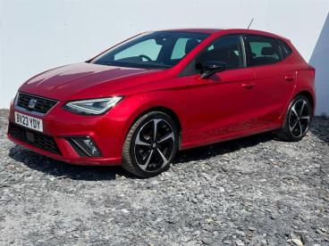 SPOTICAR Seat Ibiza 1.0 Tsi Fr Sport Euro 6 (s/s) 5dr Used Car - City Car Petrol Red - Kingswinford - 1200625885_3