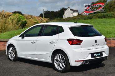 SPOTICAR Seat Ibiza 1.0 Mpi Fr Euro 6 (s/s) 5dr Gpf Used Car - City Car Petrol White - Ballymena County Antrim - 1200633863_5