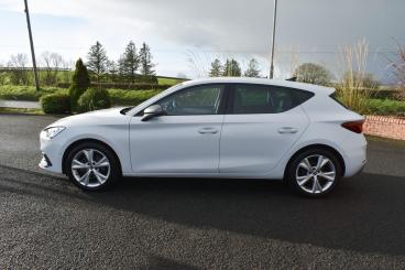 SPOTICAR Seat Leon 1.5 Tsi Evo Fr Euro 6 (s/s) 5dr Used Car - Saloon Petrol White - Ballymena County Antrim - 1200559760_4