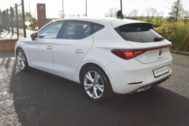 SPOTICAR Seat Leon 1.5 Tsi Evo Fr Euro 6 (s/s) 5dr Used Car - Saloon Petrol White - Ballymena County Antrim - 1200559760_5