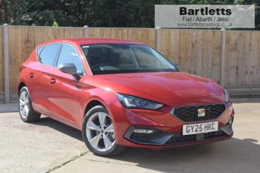 SPOTICAR Seat Leon 1.5 Ehybrid 25.8kwh Fr Dsg Euro 6 (s/s) 5dr Used Car - Saloon Plug-in Hybrid Red - St Leonards On Sea - 1200560419_1