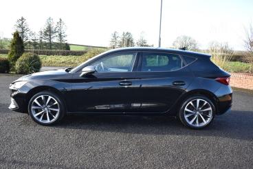 SPOTICAR Seat Leon 1.5 Tsi Evo Fr Sport Euro 6 (s/s) 5dr Used Car - Saloon Petrol Black - Ballymena County Antrim - 1200579609_4