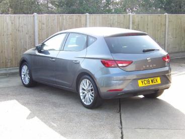 SPOTICAR Seat Leon 1.2 Tsi Se Dynamic Technology Euro 6 (s/s) 5dr Used Car - Saloon Petrol Grey - St Leonards On Sea - 1200583382_4