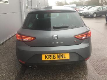 SPOTICAR Seat Leon 1.4 Ecotsi Fr Euro 6 (s/s) 5dr Used Car - Saloon Petrol Grey - Bodmin - 1200586858_2