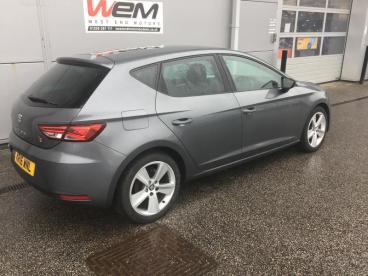 SPOTICAR Seat Leon 1.4 Ecotsi Fr Euro 6 (s/s) 5dr Used Car - Saloon Petrol Grey - Bodmin - 1200586858_3