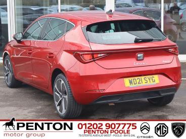 SPOTICAR Seat Leon 1.0 Etsi Mhev Xcellence Lux Dsg Euro 6 (s/s) 5dr Used Car - Saloon Hybrid Red - Poole - 1200594866_4