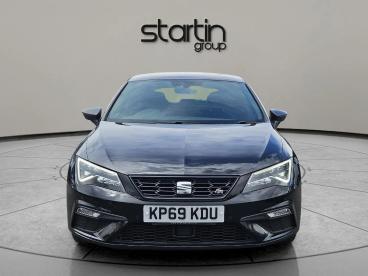SPOTICAR Seat Leon 1.5 Tsi Evo Fr Black Edition Euro 6 (s/s) 5dr Used Car - Saloon Petrol Black - Redditch - 1200598460_2