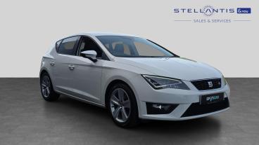 SPOTICAR Seat Leon 1.4 Ecotsi Fr Technology Euro 6 (s/s) 5dr Used Car - Saloon Petrol White - Bristol - 1200605321_1