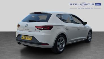 SPOTICAR Seat Leon 1.4 Ecotsi Fr Technology Euro 6 (s/s) 5dr Used Car - Saloon Petrol White - Bristol - 1200605321_3