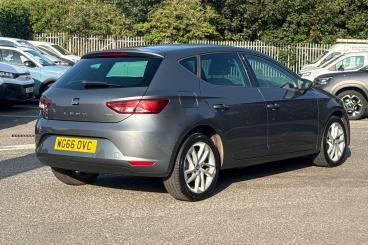SPOTICAR Seat Leon 1.2 Tsi Se Dynamic Technology Euro 6 (s/s) 5dr Used Car - Saloon Petrol Grey - Plymouth - 1200619119_4