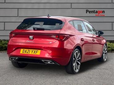 SPOTICAR Seat Leon 1.5 Tsi Evo Fr Sport Euro 6 (s/s) 5dr Used Car - Saloon Petrol Red - Scunthorpe - 1200632214_5