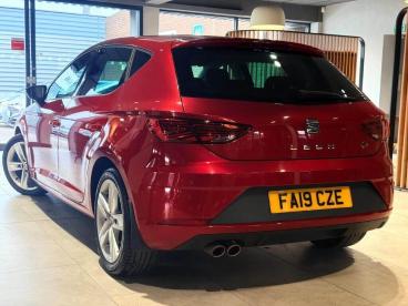 SPOTICAR Seat Leon 1.5 Tsi Evo Fr Euro 6 (s/s) 5dr Used Car - Saloon Petrol Red - Stourbridge - 1200639497_3