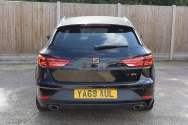 SPOTICAR Seat Leon 2.0 Tsi Cupra 300 Dsg 4drive Euro 6 (s/s) 5dr Used Car - Estate Petrol Black - St Leonards On Sea - 1200640377_5
