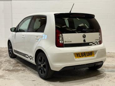SPOTICAR Skoda Citigo 1.0 Mpi Greentech Monte Carlo Euro 6 (s/s) 5dr Used Car - City Car Petrol White - Carlisle - 1200571085_2
