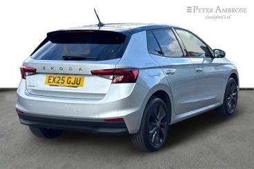 SPOTICAR Skoda Fabia 1.0 Tsi Design Edition Dsg Euro 6 (s/s) 5dr Used Car - City Car Petrol Silver - Castleford - 1200548383_3