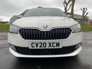 SPOTICAR Skoda Fabia 1.0 Se Euro 6 (s/s) 5dr Used Car - City Car Petrol White - Swansea - 1200571582_2