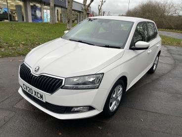 SPOTICAR Skoda Fabia 1.0 Se Euro 6 (s/s) 5dr Used Car - City Car Petrol White - Swansea - 1200571582_3