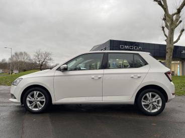 SPOTICAR Skoda Fabia 1.0 Se Euro 6 (s/s) 5dr Used Car - City Car Petrol White - Swansea - 1200571582_5