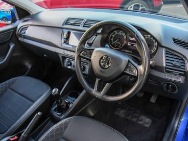 SPOTICAR Skoda Fabia 1.0 Tsi Se Euro 6 (s/s) 5dr Used Car - City Car Petrol Blue - Nuneaton - 1200583433_4