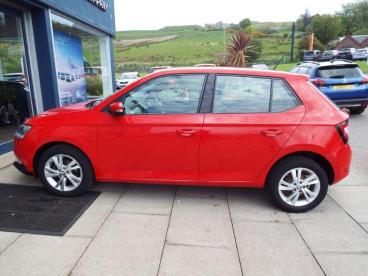 SPOTICAR Skoda Fabia 1.0 Se Euro 6 (s/s) 5dr Used Car - City Car Petrol Red - Campeltown - 1200601456_4
