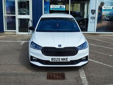 SPOTICAR Skoda Fabia 1.0 Tsi Monte Carlo Edition Dsg Euro 6 (s/s) 5dr Used Car - City Car Petrol White - Moray - 1200612968_2