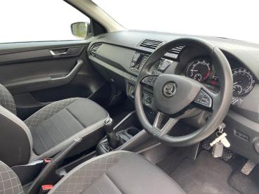 SPOTICAR Skoda Fabia 1.0 Colour Edition Euro 6 (s/s) 5dr Used Car - City Car Petrol White - Gloucester - 1200638879_3