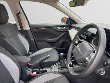 SPOTICAR Skoda Kamiq 1.0 Tsi Se Edition Euro 6 (s/s) 5dr Used Car - Suv Petrol Blue - Sudbury - 1200546648_3