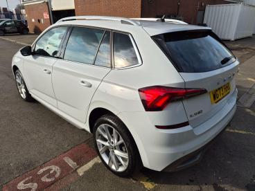SPOTICAR Skoda Kamiq 1.5 Tsi Act Se L Executive Dsg Euro 6 (s/s) 5dr Used Car - Suv Petrol White - Salisbury - 500581746_4