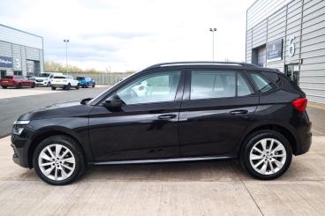 SPOTICAR Skoda Kamiq 1.0 Tsi Se Euro 6 (s/s) 5dr Used Car - Suv Petrol Black - Bromsgrove - 1200581830_5
