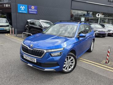 SPOTICAR Skoda Kamiq 1.0 Tsi Se Euro 6 (s/s) 5dr Used Car - Suv Petrol Blue - Wakefield - 1200614516_2