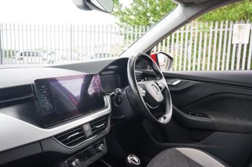 SPOTICAR Skoda Kamiq 1.0 Tsi Se L Euro 6 (s/s) 5dr Used Car - Suv Petrol Red - Bromsgrove - 1200623368_2