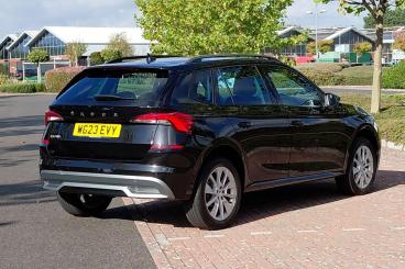 SPOTICAR Skoda Kamiq 1.0 Tsi Se Drive Euro 6 (s/s) 5dr Used Car - Suv Petrol Black - Littlehampton - 1200630414_3