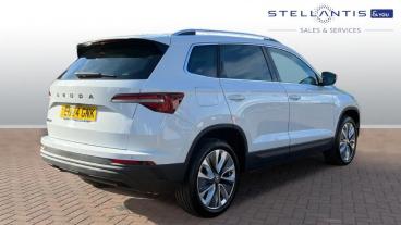 SPOTICAR Skoda Karoq 1.5 Tsi Act Se L Euro 6 (s/s) 5dr Used Car - Suv Petrol Yellow - Leicester - 1200541558_3