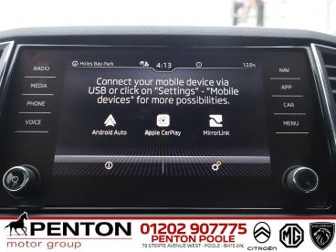 SPOTICAR Skoda Karoq 1.5 Tsi Act Se Drive Dsg Euro 6 (s/s) 5dr Used Car - Suv Petrol Grey - Poole - 1200554827_3