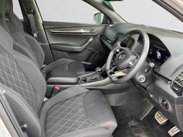 SPOTICAR Skoda Karoq 1.5 Tsi Act Sportline Dsg Euro 6 (s/s) 5dr Used Car - Suv Petrol Grey - Clacton-on-sea - 1200589575_3