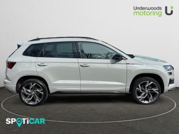 SPOTICAR Skoda Karoq 1.5 Tsi Act Sportline Dsg Euro 6 (s/s) 5dr Used Car - Suv Petrol Grey - Clacton-on-sea - 1200589575_5