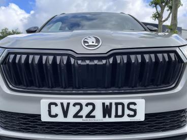 SPOTICAR Skoda Karoq 1.5 Tsi Act Sportline Euro 6 (s/s) 5dr Used Car - Suv Petrol Grey - Swansea - 1200607462_4