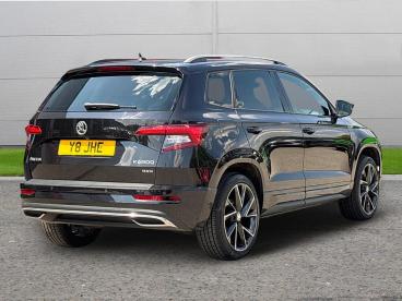 SPOTICAR Skoda Karoq 2.0 Tdi Sportline 4wd Euro 6 (s/s) 5dr Used Car - Suv Diesel Black - Worksop - 1200610623_5