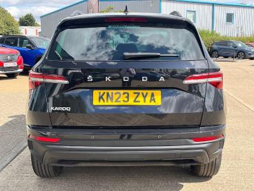 SPOTICAR Skoda Karoq 1.5 Tsi Act Se Drive Euro 6 (s/s) 5dr Used Car - Suv Petrol Black - Kettering - 1200627750_4