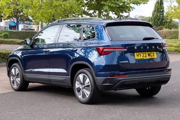 SPOTICAR Skoda Karoq 1.5 Tsi Act Se Drive Euro 6 (s/s) 5dr Used Car - Suv Petrol Blue - Littlehampton - 1200635204_5
