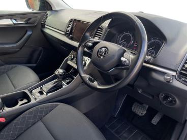SPOTICAR Skoda Karoq 1.5 Tsi Act Se Technology Dsg Euro 6 (s/s) 5dr Used Car - Suv Petrol Black - Stroud - 1200644047_3