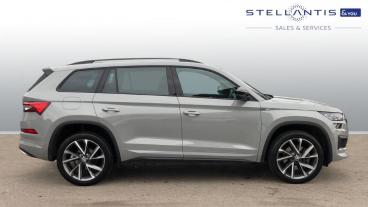 SPOTICAR Skoda Kodiaq 2.0 Tdi Sportline Dsg 4wd Euro 6 (s/s) 5dr (7 Seat Used Car - Suv Diesel Grey - Sale - 1200575821_2