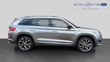 SPOTICAR Skoda Kodiaq 2.0 Tdi Sportline Dsg 4wd Euro 6 (s/s) 5dr (7 Seat Used Car - Suv Diesel Blue - Bristol - 1200594692_2