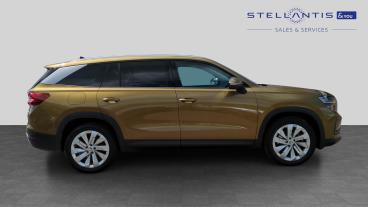 SPOTICAR Skoda Kodiaq 1.5 Tsi E-tec Mhev Se L Dsg Euro 6 (s/s) 5dr (7 Se Used Car - Suv Hybrid Gold - Crawley - 1200608912_2