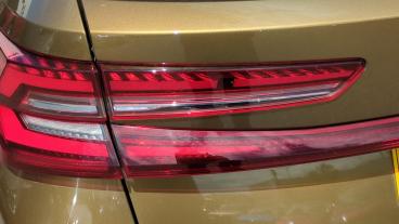 SPOTICAR Skoda Kodiaq 1.5 Tsi E-tec Mhev Se L Dsg Euro 6 (s/s) 5dr (7 Se Used Car - Suv Hybrid Gold - Crawley - 1200608912_5